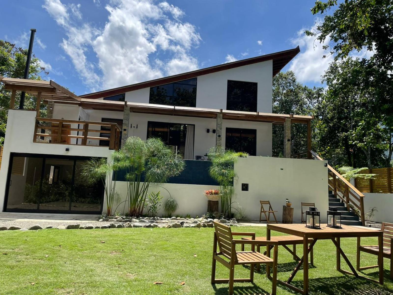 Villa Cielito Del Yaque - Jarabacoa - Rio Privado - Picuzzi Climatizado Esterno foto