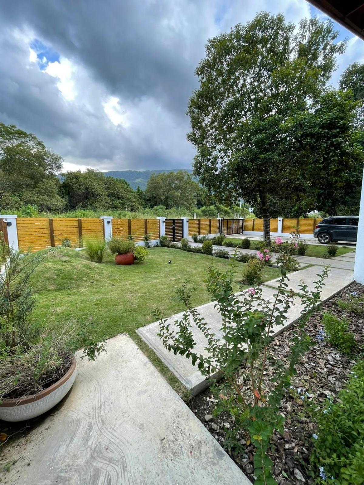 Villa Cielito Del Yaque - Jarabacoa - Rio Privado - Picuzzi Climatizado Esterno foto